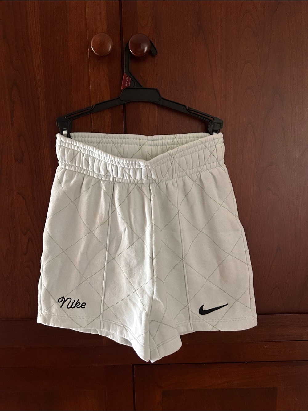 Nike Women’s Pale Miny Quilted Athletic Shorts